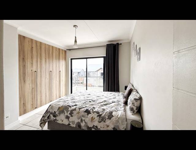 2 BEDROOM PROPERTY TO RENT IN BLYDE RIVERWALK ESTATE